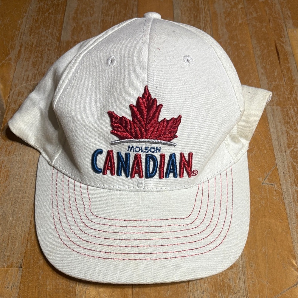 Molson Canadian White stretch fit baseball hat